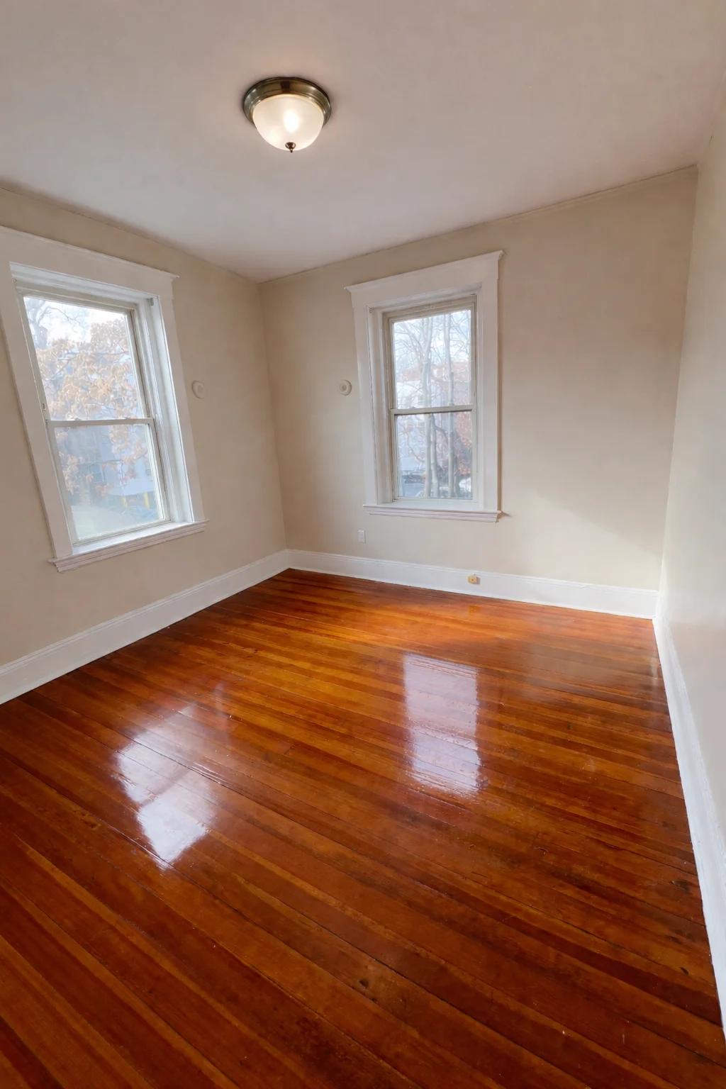 2 bed, 1 bath apartment for rent at 1368 Commonwealth Ave Unit 14, Allston — photo 4 of 5