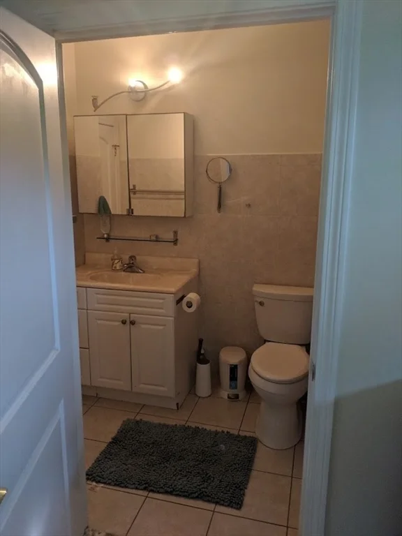 1 bed, 1 bath apartment for rent at 136R Main St Unit 1, Acton — photo 5 of 19