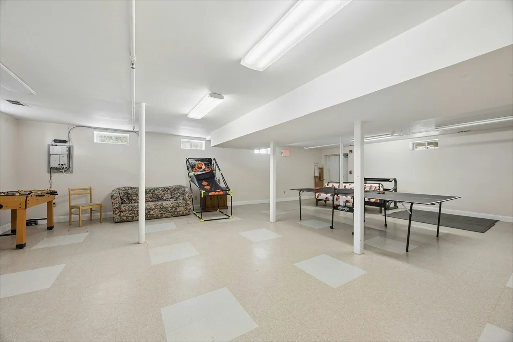 1 bed, 1 bath apartment for rent at 136R Main St Unit 1, Acton — photo 12 of 19