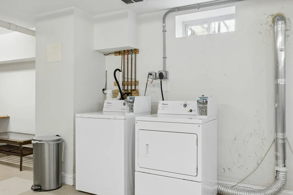 1 bed, 1 bath apartment for rent at 136R Main St Unit 1, Acton — photo 16 of 19