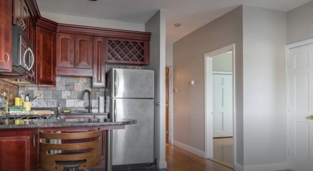 2 bed, 1 bath apartment for rent at 137-139A Dorchester St Unit 3A, South Boston — photo 1 of 10