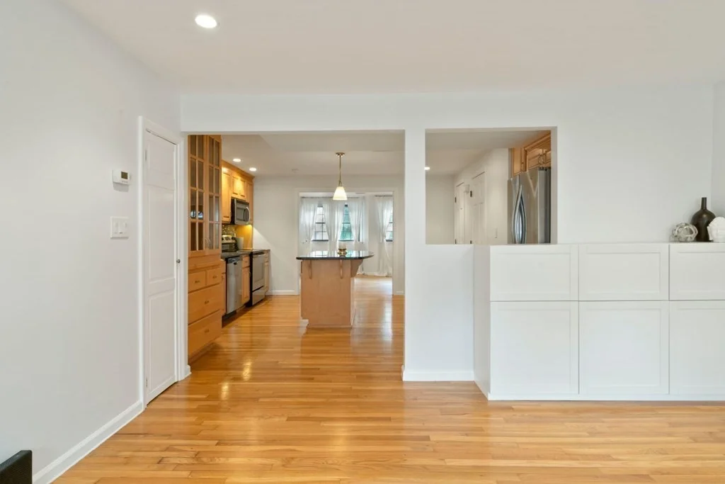 4 bed, 3.5 bath apartment for rent at 137 3rd St Unit 1, South Boston — photo 5 of 16