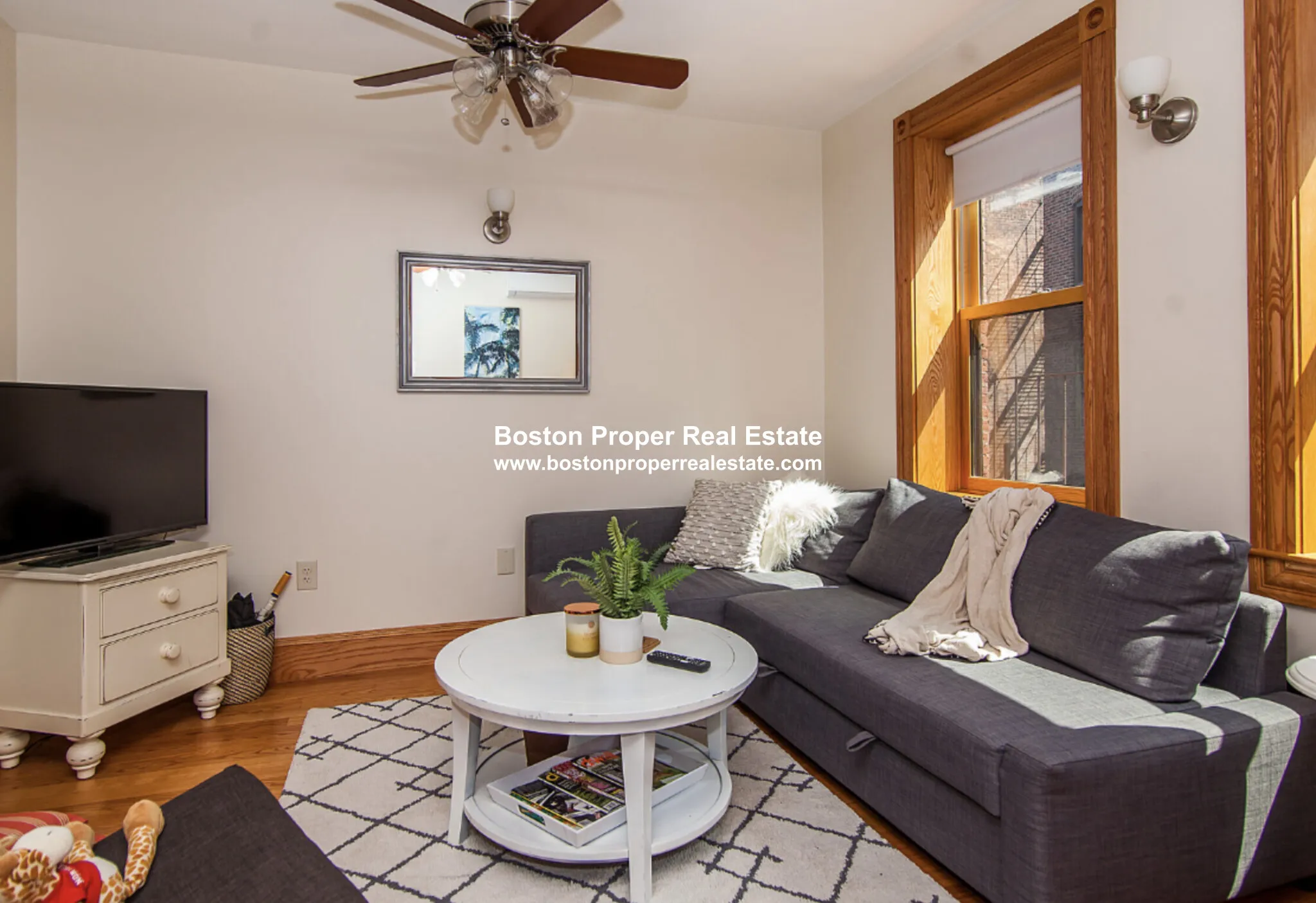 2 bed, 1 bath apartment for rent at 137 Charles St Unit 2, Beacon Hill — photo 2 of 10