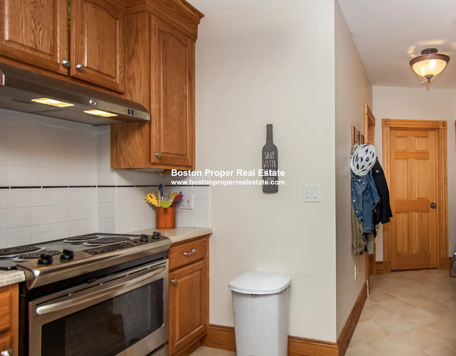 2 bed, 1 bath apartment for rent at 137 Charles St Unit 2, Beacon Hill — photo 4 of 10