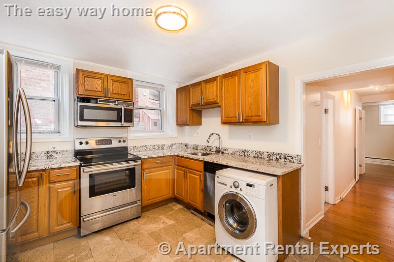 2 bed, 1 bath apartment for rent at 137 Chiswick Rd Unit 2B, Brighton — photo 3 of 11