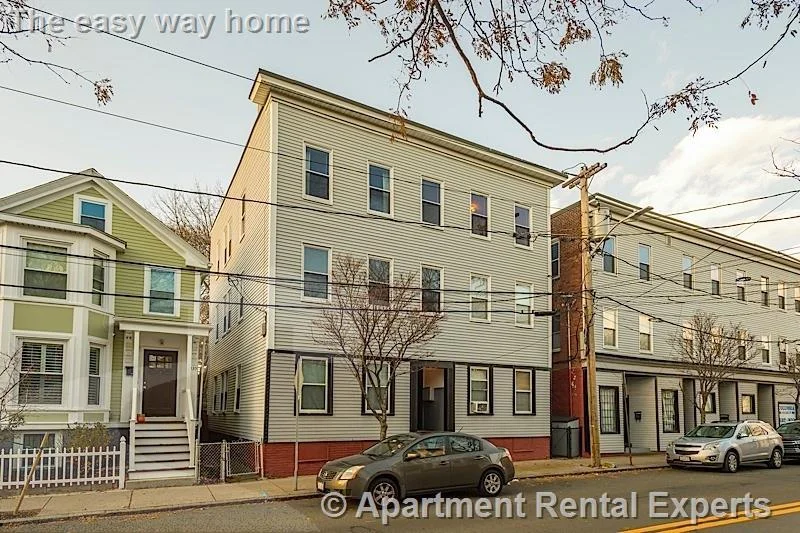 1 bed, 1 bath apartment for rent at 137 Columbia St Unit 1L, Central Square — photo 5 of 5