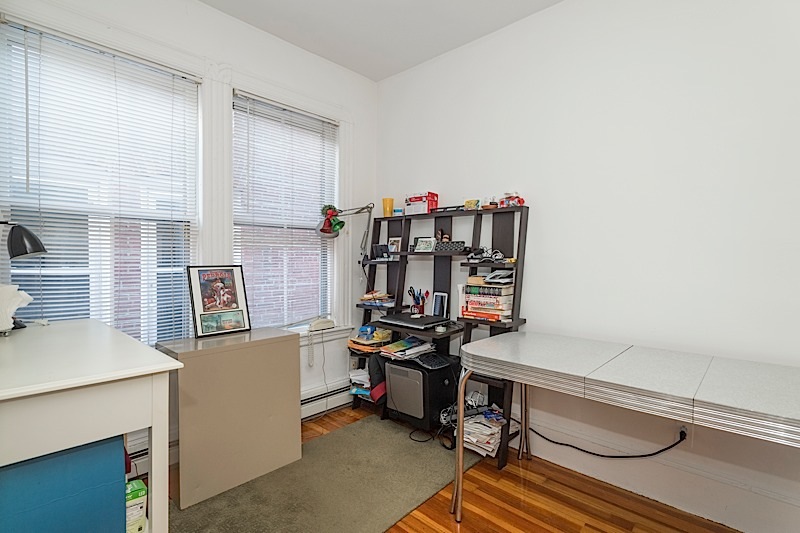 1 bed, 1 bath apartment for rent at 137 Columbia Ter Unit 2R, The Port — photo 4 of 10