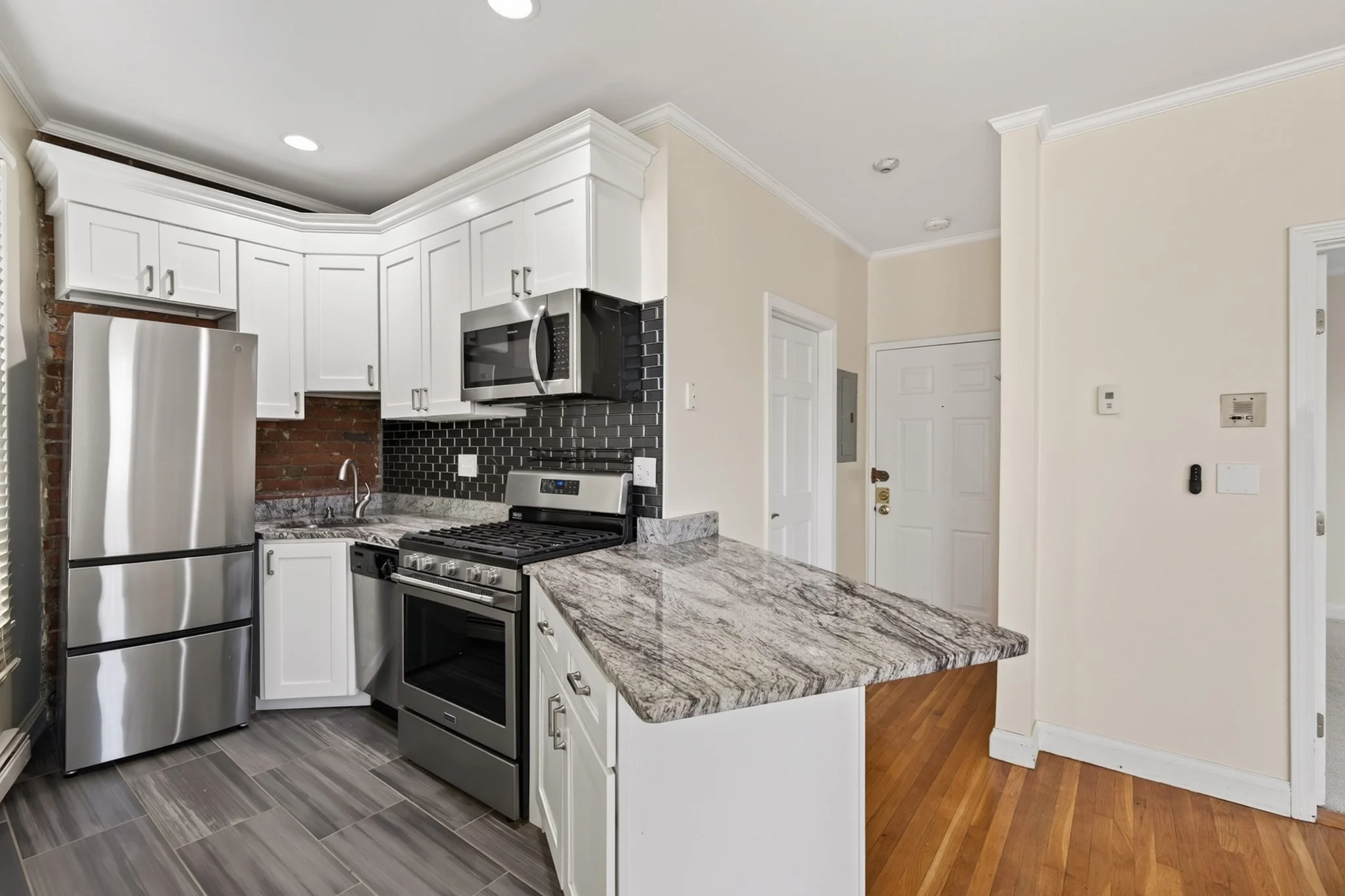 1 bed, 1 bath apartment for rent at 137 Dorchester St Unit 3D, South Boston — photo 1 of 24