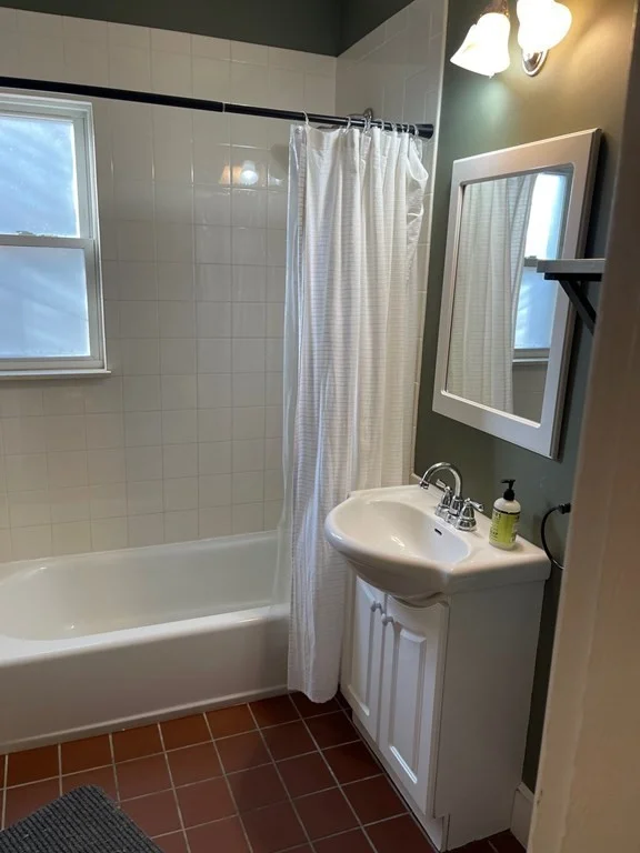 2 bed, 1 bath apartment for rent at 137 Dudley St Unit 1, North Cambridge — photo 21 of 28