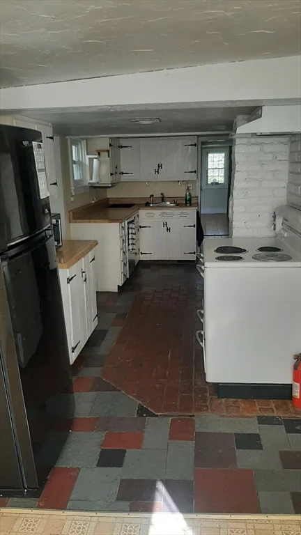 3 bed, 2 bath apartment for rent at 137 E Main St Unit 1, Northborough — photo 16 of 20