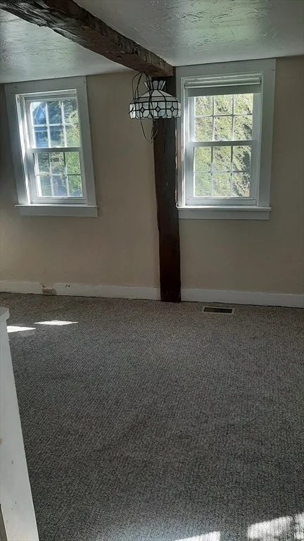 3 bed, 2 bath apartment for rent at 137 E Main St Unit 1, Northborough — photo 14 of 20