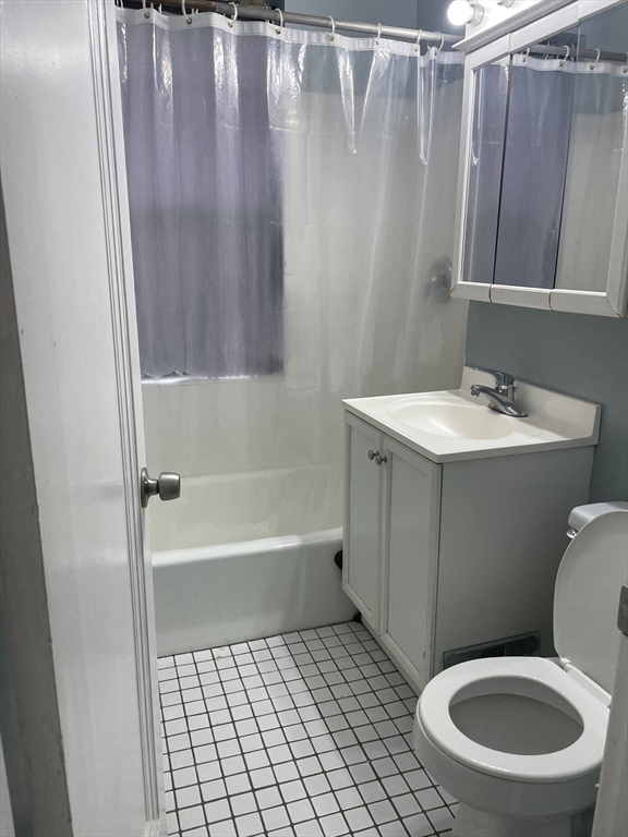 1 bed, 1 bath apartment for rent at 137 Englewood Ave Unit 25, Brighton — photo 7 of 11