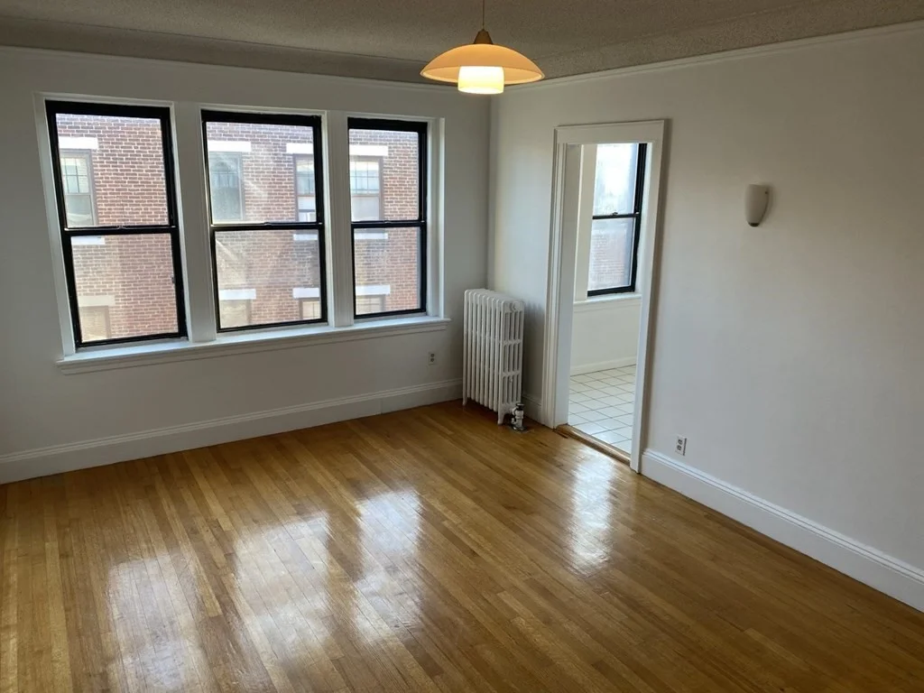 Studio bed, 1 bath apartment for rent at 137 Englewood Ave Unit 41, Brighton — photo 6 of 16