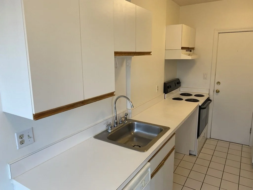 Studio bed, 1 bath apartment for rent at 137 Englewood Ave Unit 41, Brighton — photo 8 of 16
