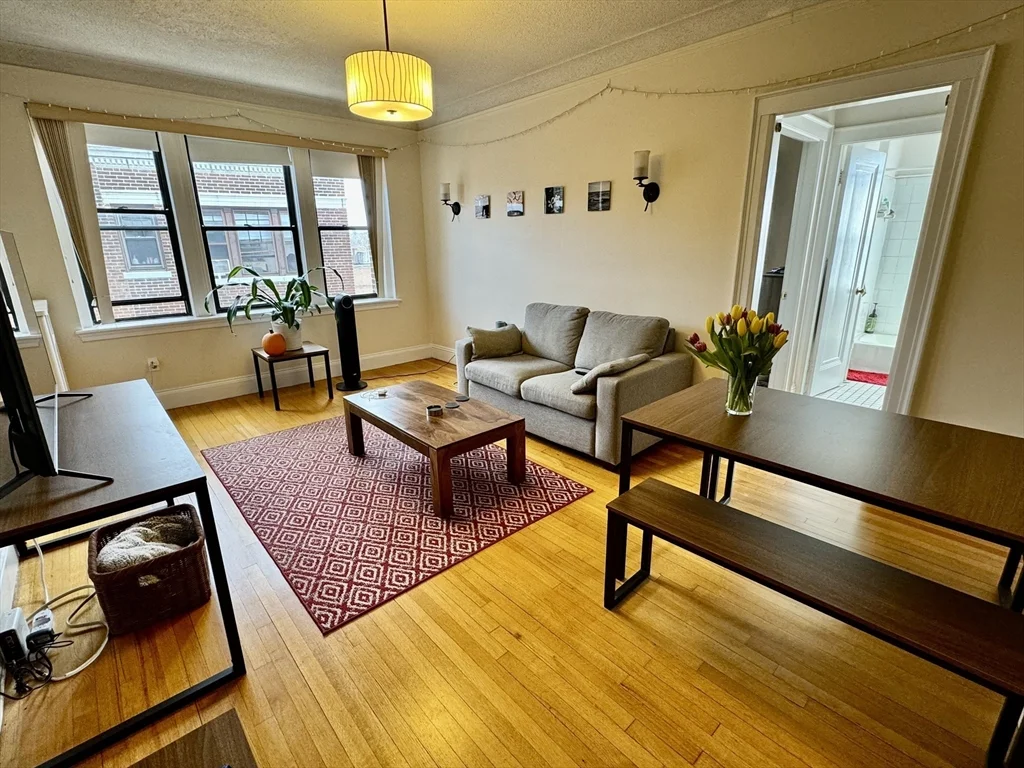 1 bed, 1 bath apartment for rent at 137 Englewood Ave Unit 42, Brighton — photo 1 of 12