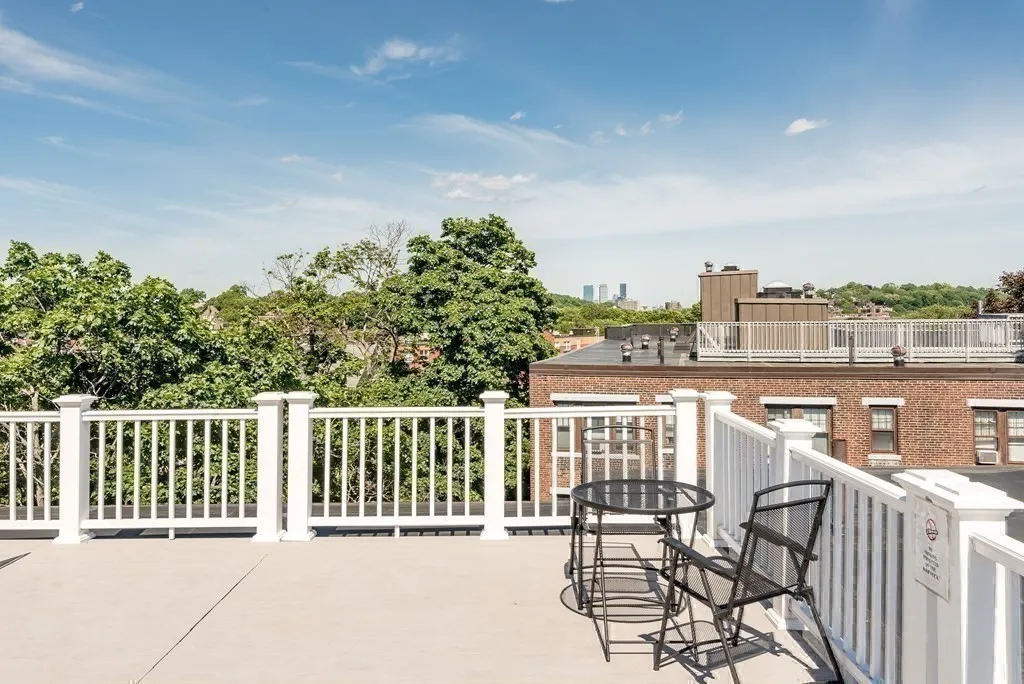 2 bed, 1 bath apartment for rent at 137 Englewood Ave Unit 5, Brighton — photo 27 of 35