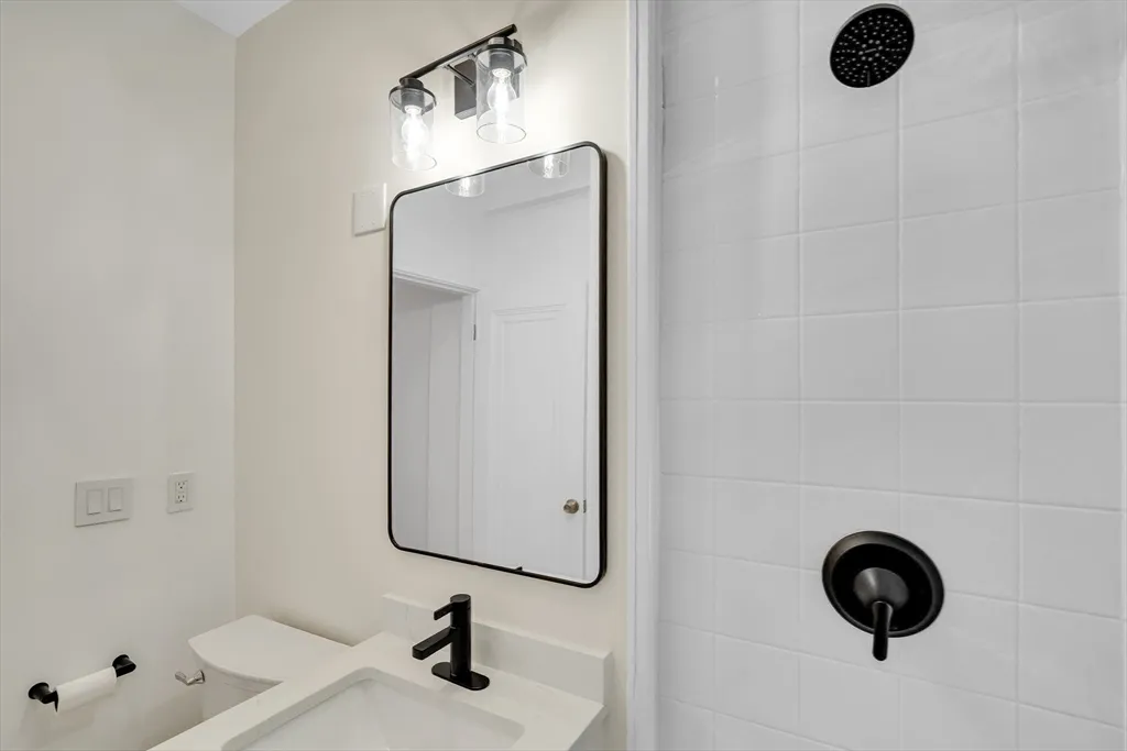 2 bed, 1 bath apartment for rent at 137 Englewood Ave Unit 5, Brighton — photo 13 of 35