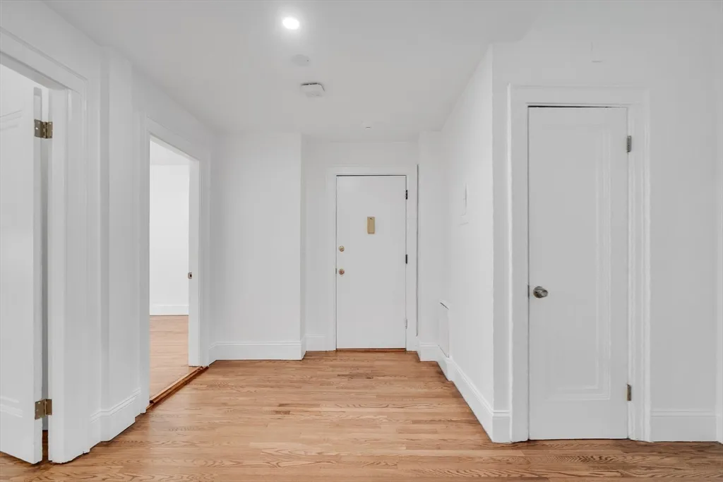 2 bed, 1 bath apartment for rent at 137 Englewood Ave Unit 5, Brighton — photo 15 of 35