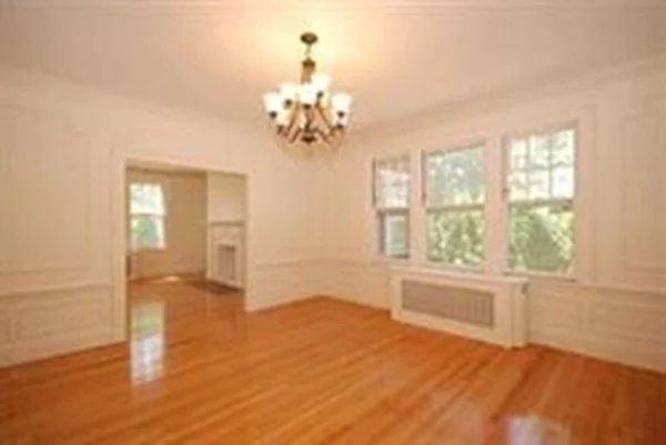 4 bed, 2 bath apartment for rent at 137 Gardner Rd Unit 1, Brookline — photo 5 of 20