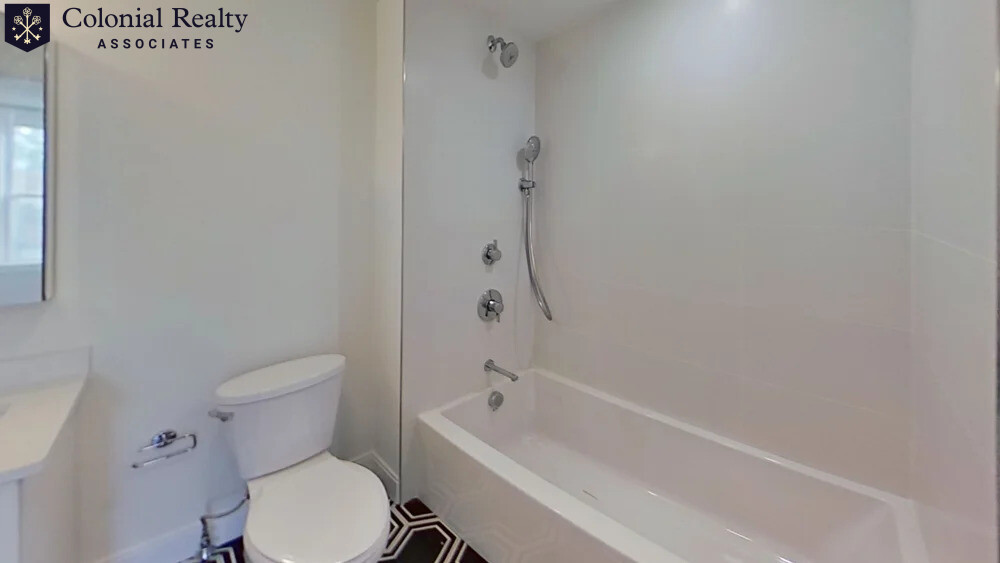3 bed, 1 bath apartment for rent at 137 George St Unit 21, Roxbury — photo 8 of 8