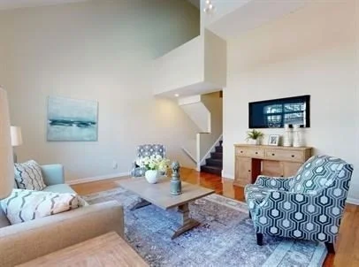 5 bed, 2 bath apartment for rent at 137 Glenville Ave Unit 2, Allston — photo 1 of 18