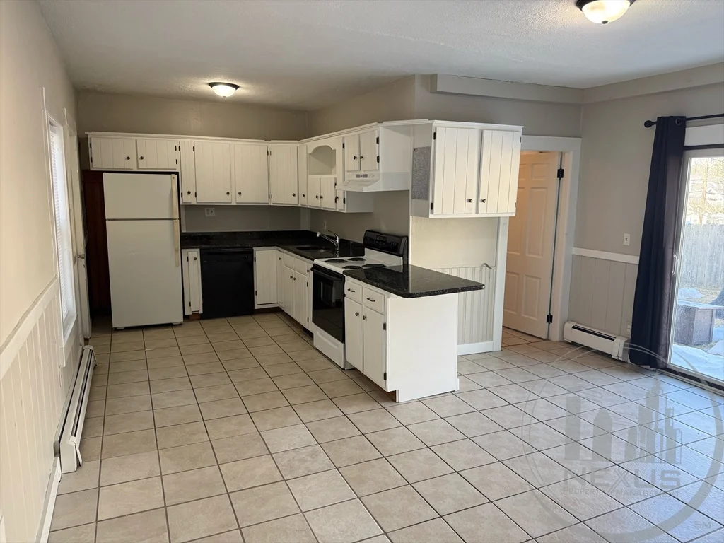 2 bed, 1 bath apartment for rent at 137 Main St Unit Rear, Upton — photo 3 of 16