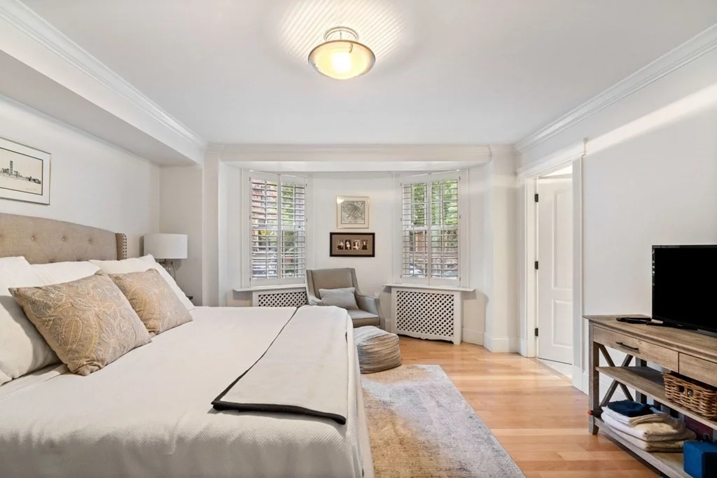 2 bed, 2 bath apartment for rent at 137 Marlborough St Unit 2A, Back Bay — photo 15 of 26