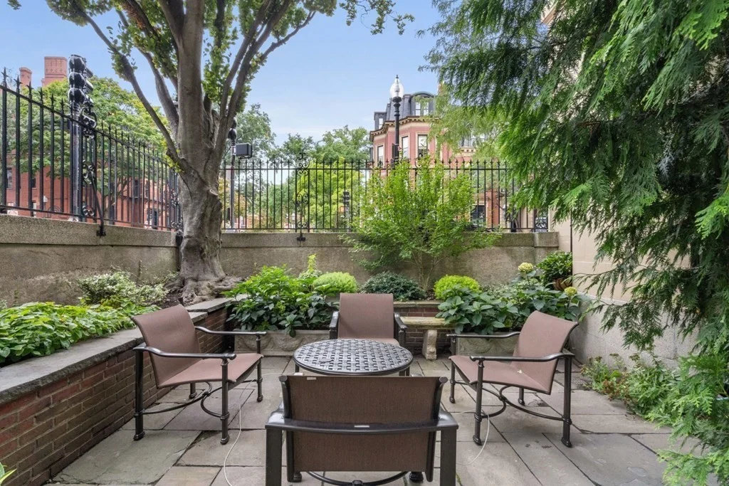 2 bed, 2 bath apartment for rent at 137 Marlborough St Unit 2A, Back Bay — photo 23 of 26