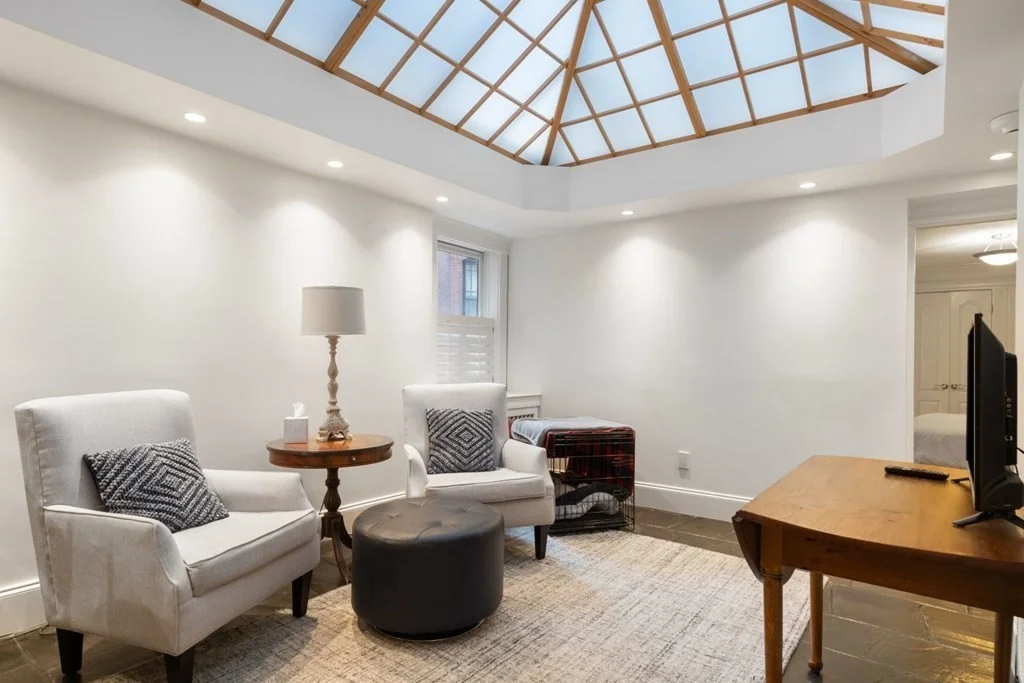 2 bed, 2 bath apartment for rent at 137 Marlborough St Unit 2A, Back Bay — photo 11 of 26