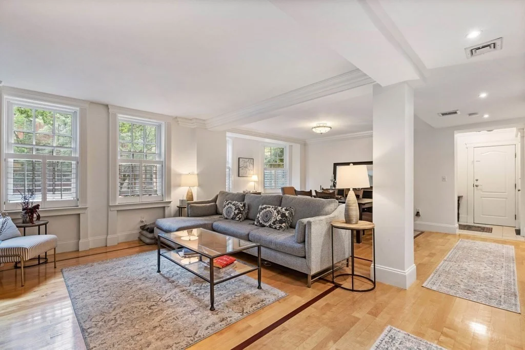 2 bed, 2 bath apartment for rent at 137 Marlborough St Unit 2A, Back Bay — photo 3 of 26