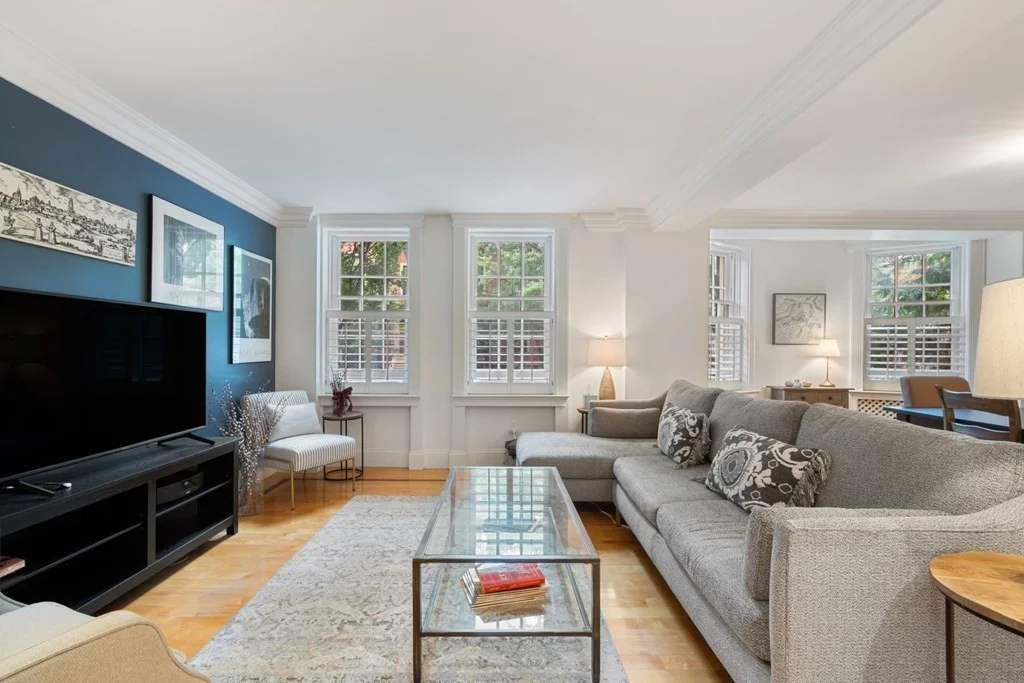 2 bed, 2 bath apartment for rent at 137 Marlborough St Unit 2A, Back Bay — photo 2 of 26