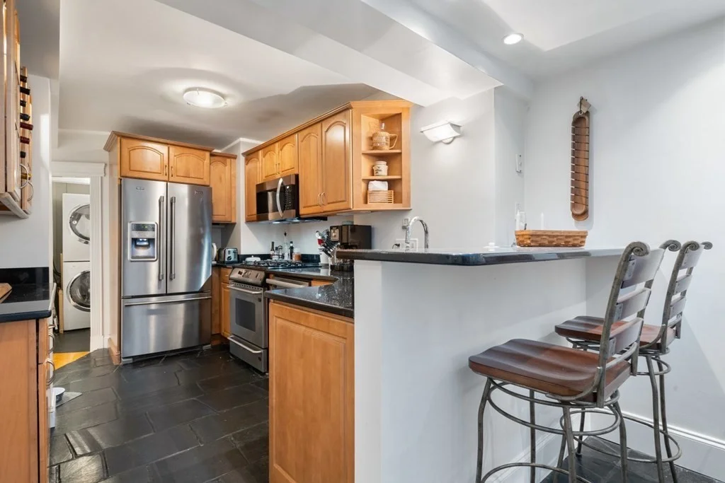 2 bed, 2 bath apartment for rent at 137 Marlborough St Unit 2A, Back Bay — photo 9 of 26