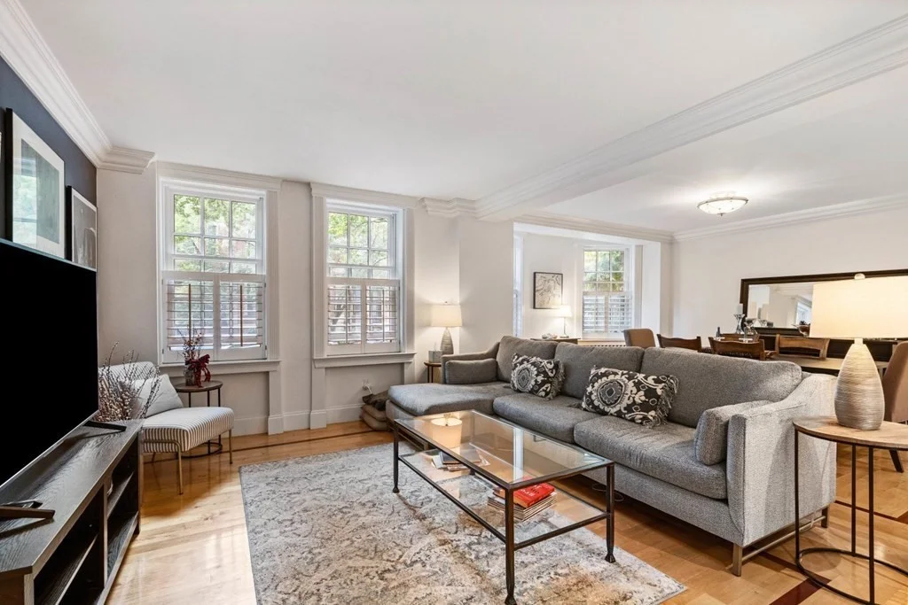 2 bed, 2 bath apartment for rent at 137 Marlborough St Unit 2A, Back Bay