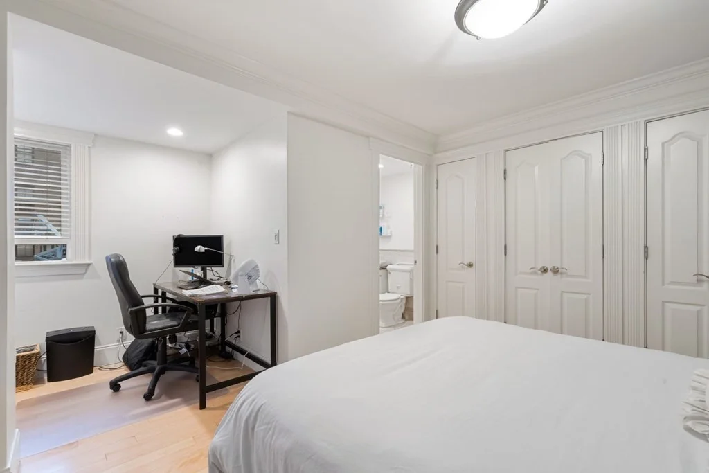 2 bed, 2 bath apartment for rent at 137 Marlborough St Unit 2A, Back Bay — photo 21 of 26