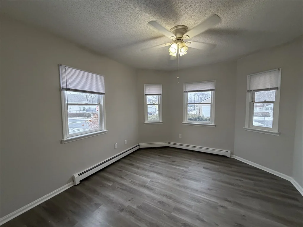2 bed, 1 bath apartment for rent at 137 Midland Unit 1, Lowell — photo 10 of 16