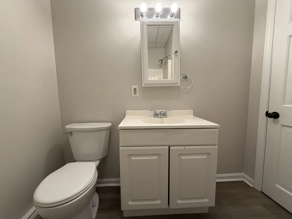 2 bed, 1 bath apartment for rent at 137 Midland Unit 1, Lowell — photo 16 of 16