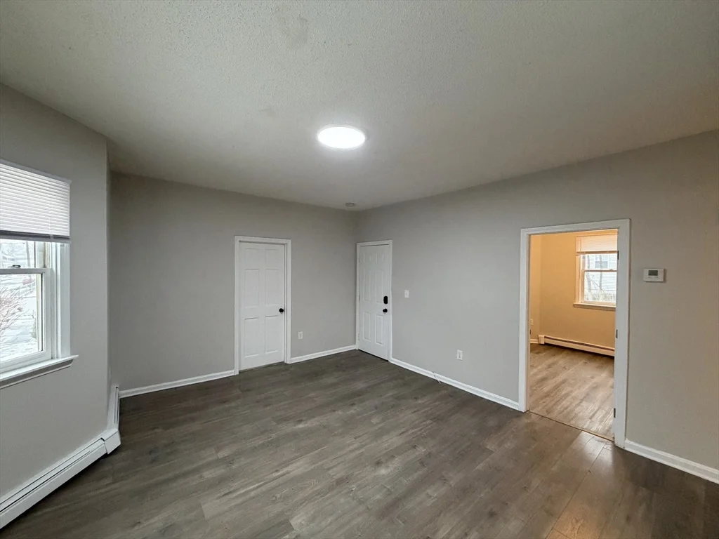 2 bed, 1 bath apartment for rent at 137 Midland Unit 1, Lowell — photo 6 of 16