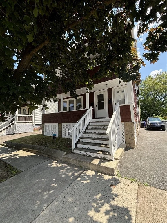 2 bed, 1 bath apartment for rent at 137 Mills St Unit 2, Malden