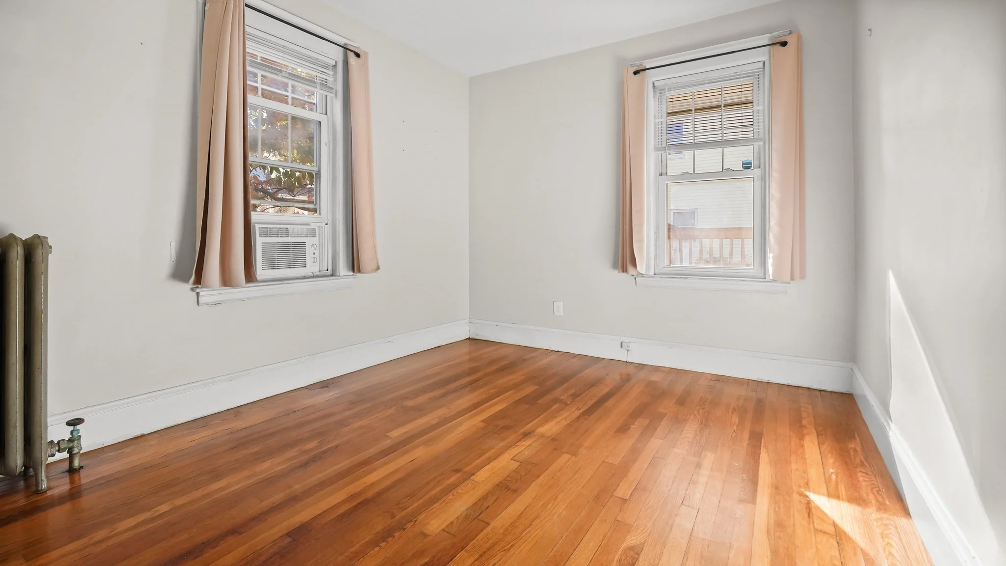 2 bed, 1 bath apartment for rent at 137 Milton St Unit 1, Dorchester — photo 13 of 17