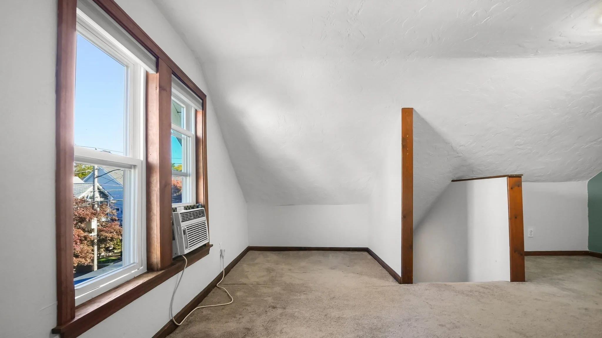 3 bed, 2 bath apartment for rent at 137 Milton St Unit 2, Dorchester — photo 17 of 22