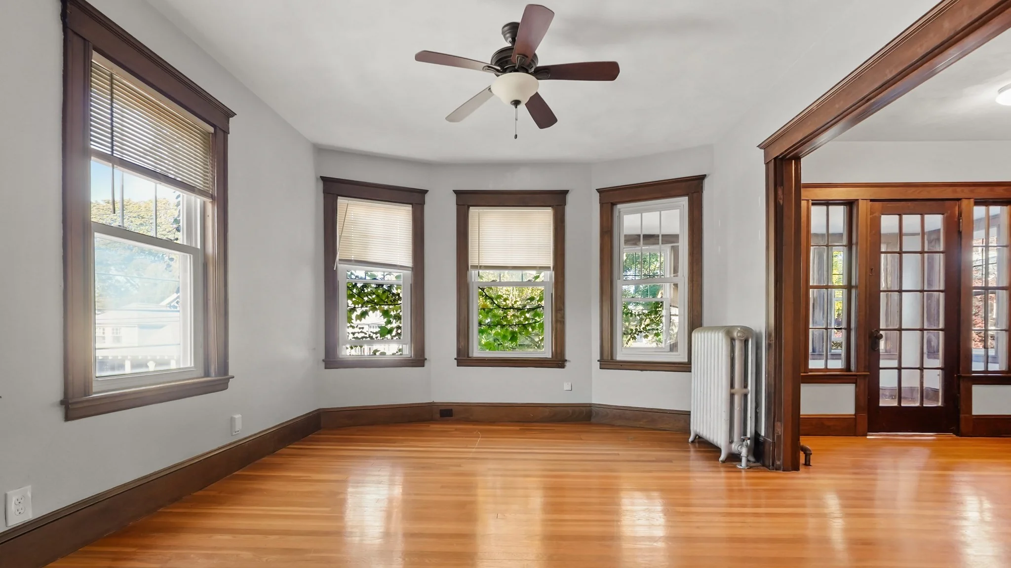 3 bed, 2 bath apartment for rent at 137 Milton St Unit 2, Dorchester — photo 6 of 22
