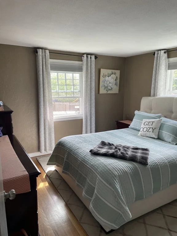 3 bed, 1 bath apartment for rent at 137 Norton St Unit 1, Weymouth — photo 9 of 17