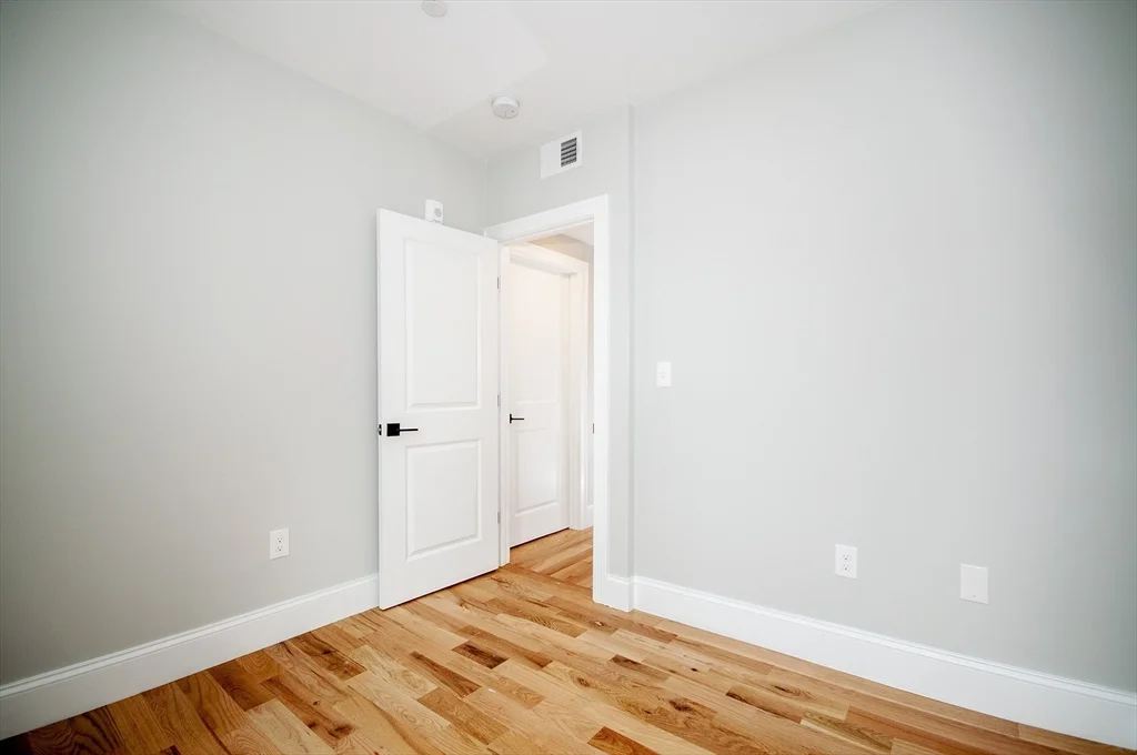 3 bed, 2 bath apartment for rent at 137 Paris St Unit 2, East Boston — photo 10 of 14