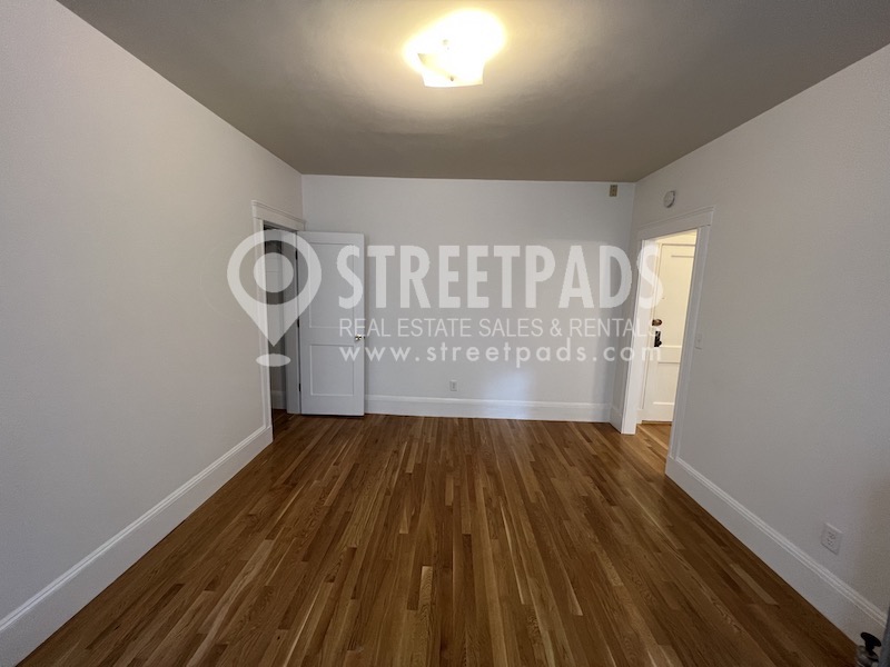 Studio bed, 1 bath apartment for rent at 137 Park Dr Unit 11, Fenway — photo 6 of 14