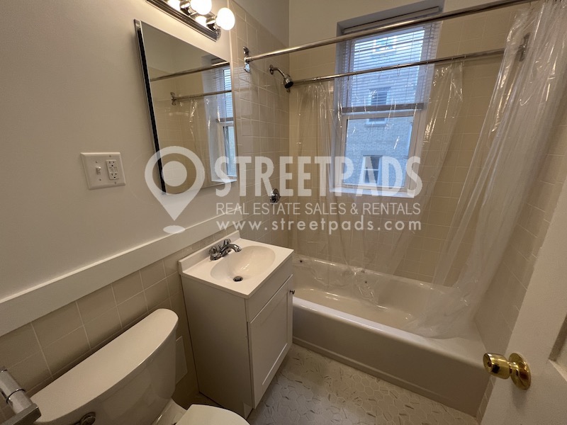 Studio bed, 1 bath apartment for rent at 137 Park Dr Unit 11, Fenway — photo 8 of 14