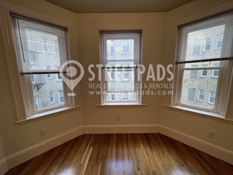 Studio bed, 1 bath apartment for rent at 137 Park Dr Unit 11, Fenway — photo 2 of 14