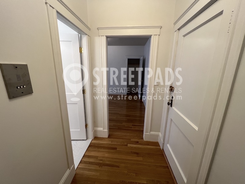 Studio bed, 1 bath apartment for rent at 137 Park Dr Unit 11, Fenway — photo 13 of 14