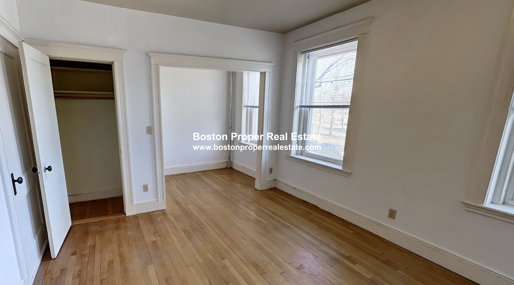 Studio bed, 1 bath apartment for rent at 137 Park Dr Unit 15, Fenway — photo 3 of 8