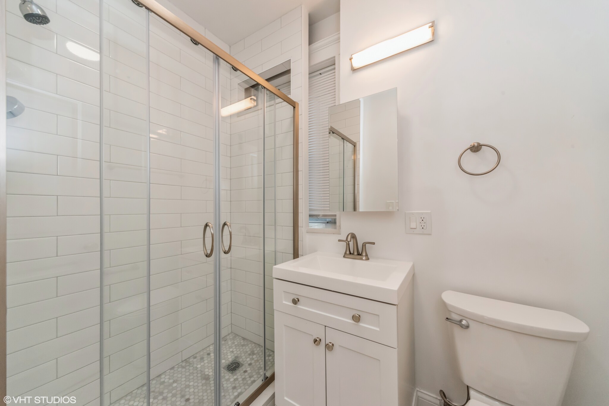 2 bed, 1 bath apartment for rent at 137 Park Dr Unit 27, Fenway — photo 10 of 11