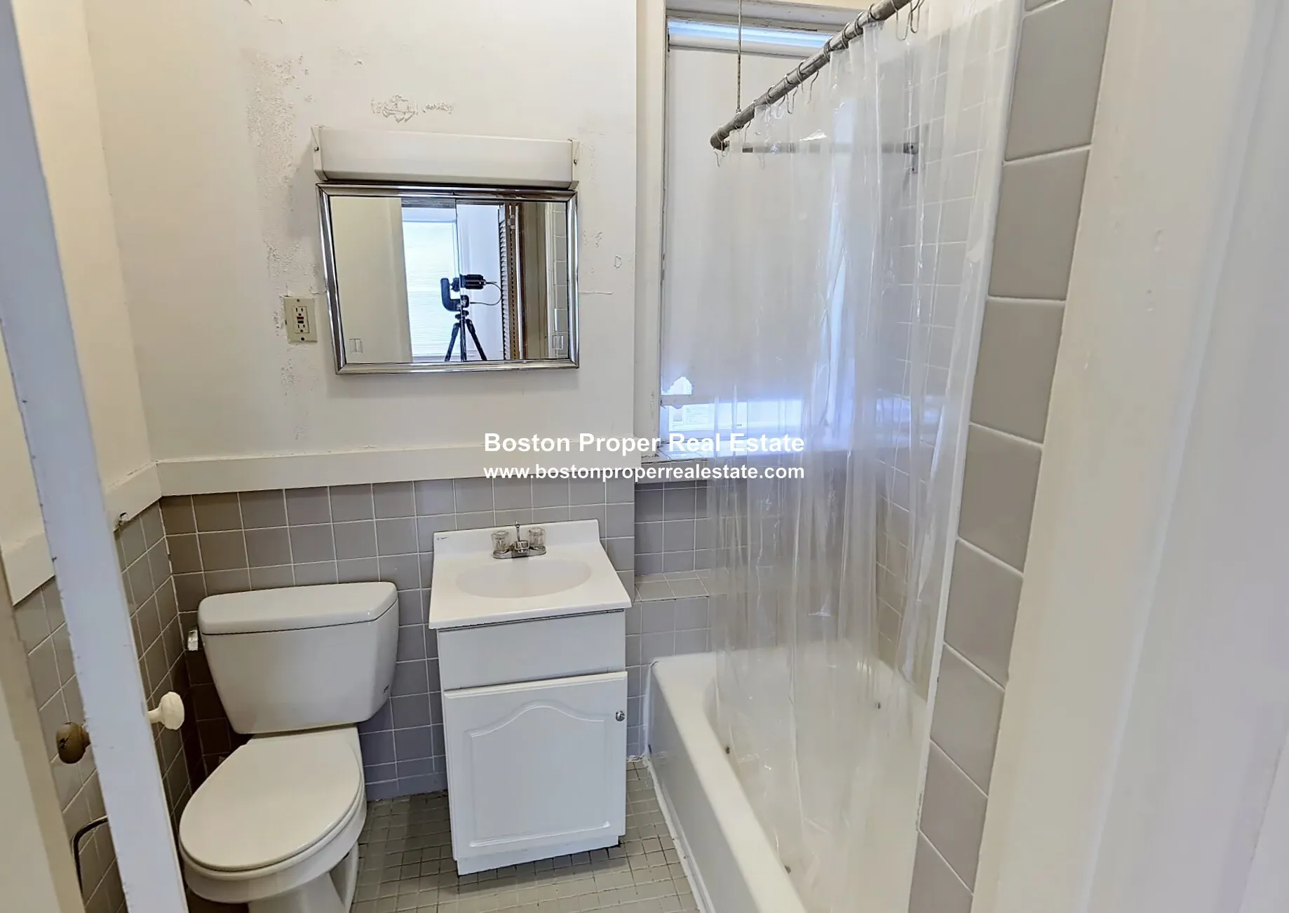 1 bed, 1 bath apartment for rent at 137 Park Dr Unit 39, Fenway — photo 7 of 8